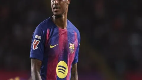 维拉报价2500万欧欲签马伦，多特坚持3000万欧不降价